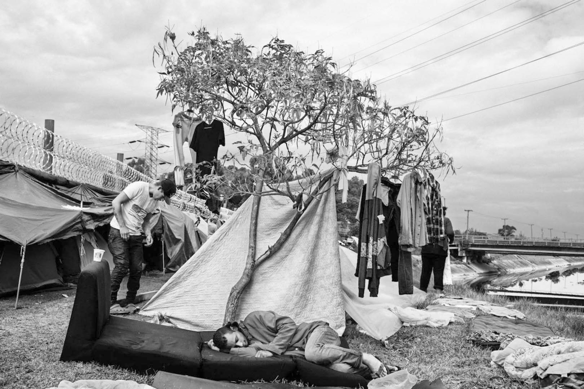 nicolo-filippo-rosso-documentary-photographer-film-by-jose-muniain-central-america-sur-america-migrations-exodus-photodoc-venezuela-colombia-guatemala-VEC-6