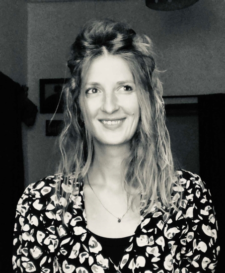 eleonore-coyette-documentary-film-director-short-films-dox-dadje-walking-metting-about-aissatou-ciss