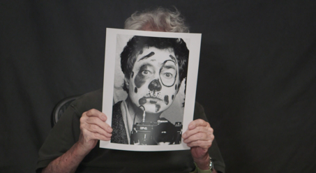 elliott-erwitt-silence-sounds-good-a-documentary-film-by-adriana-lopez-sanfeliu-magnum-photographer